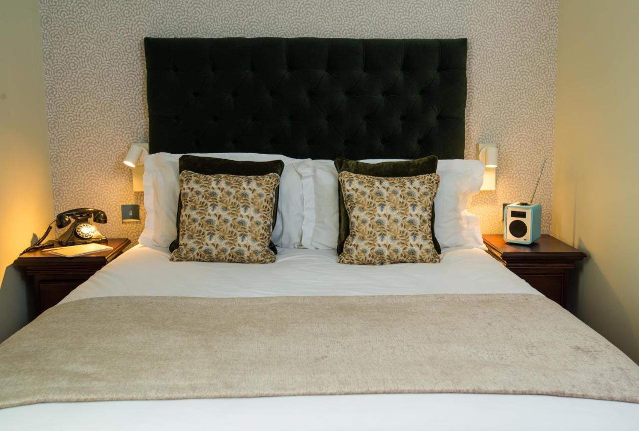 Judge'S Lodging Йорк Экстерьер фото A bedroom at the hotel